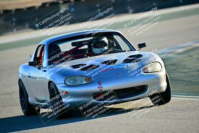 media/Dec-13-2025-Extreme Speed (Sat) [[d129ecb0b9]]/Beginner/Session 3 (Turn 5)/